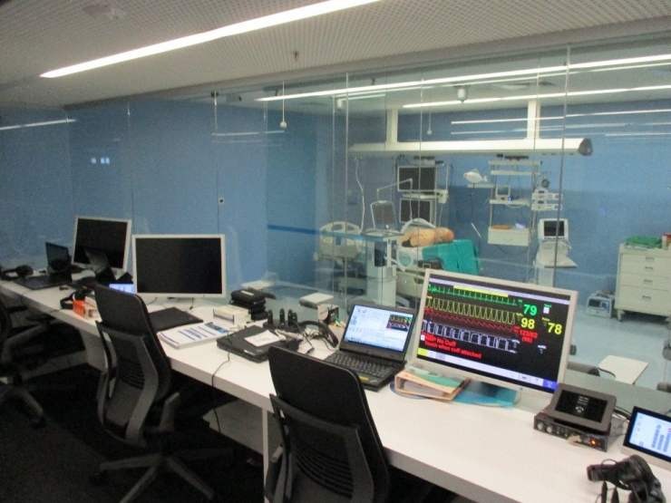 Dünya Hekimleri Türkiye’de Eğitiliyor