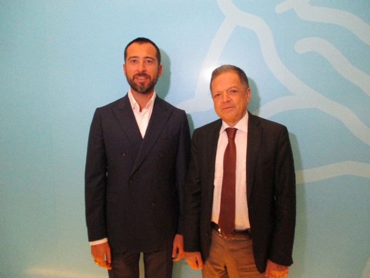 Dünya Hekimleri Türkiye’de Eğitiliyor