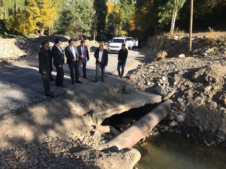 Kaymakam Özcan, Dere Islah Çalışmalarını İnceledi