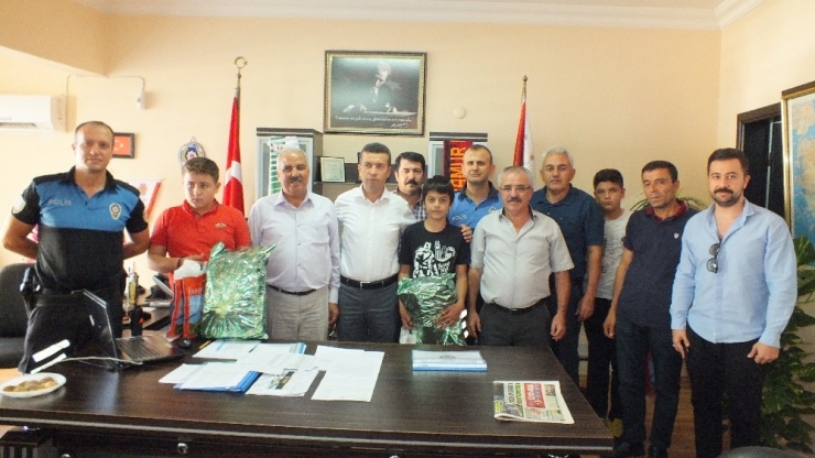 Anamurlu 3 Öğrenciden Örnek Davranış