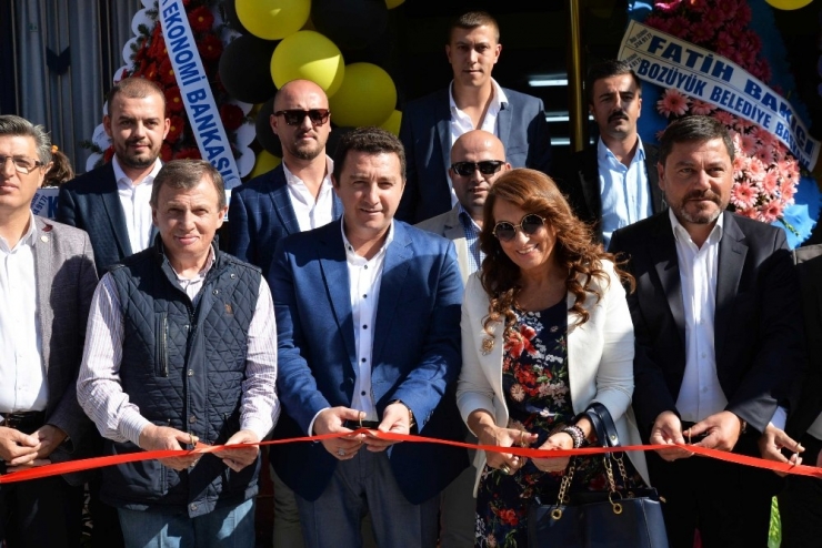 Bozüyük’te S Plakalı Minibüsçüler Derneği Açıldı