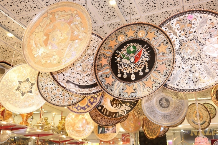 Erzincan’da Üretip İran’a İhraç Ediyor