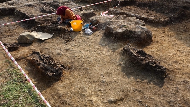 Akçakale Kalesi Gün Yüzüne Çıkartılıyor