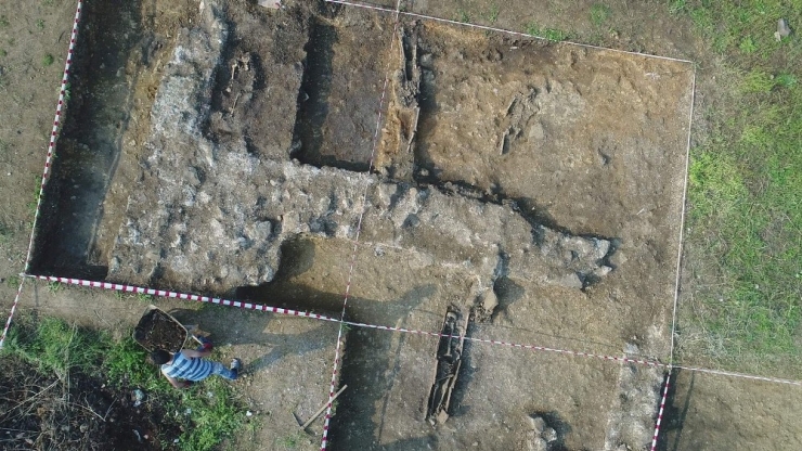 Akçakale Kalesi Gün Yüzüne Çıkartılıyor