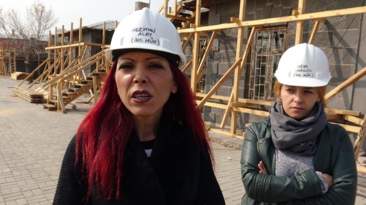 Kars’ta, Tarihi Yapılara Kadın Eli Değdi