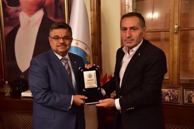 Bilecik M Tipi Kapalı Ve Açık Ceza İnfaz Kurumu Müdürü Gül’den Başkan Yağcı’ya Ziyaret