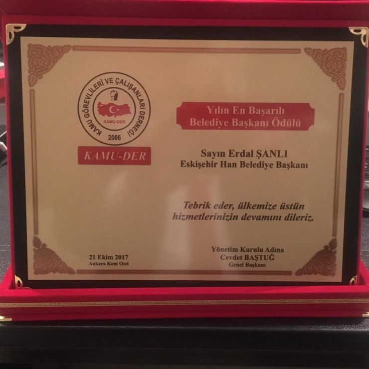 Başkan Şanlı, ’Yılın En Başarılı Başkanı’ Seçildi
