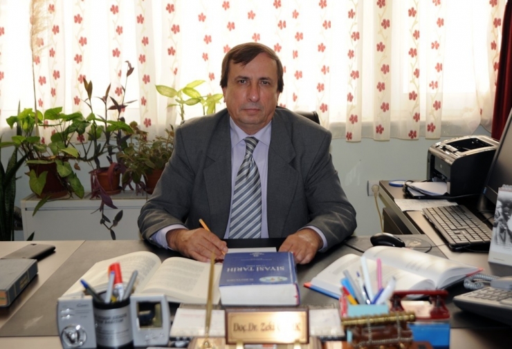 Ocakbaşı Sohbetinin Bu Haftaki Konuğu Doç. Dr. Zeki Çevik