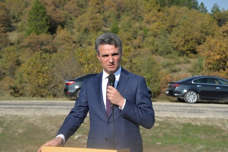 Muhtarlar Hatıra Ormanı’na 3 Yüz Adet Fidan Dikildi