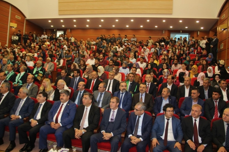 Gıda Tarım Ve Hayvancılık Bakanı Ahmet Eşref Fakıbaba: “Sahada Hiç Ziraat Mühendisi Ve Veteriner Yok”