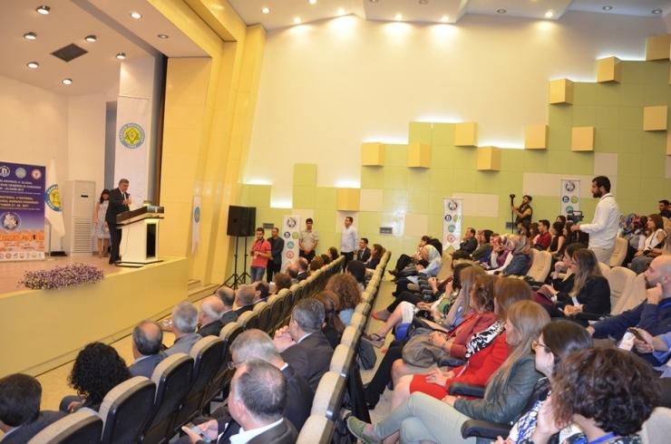 Harran Üniversitesinde Hemşirelik Kongresi Düzenlendi