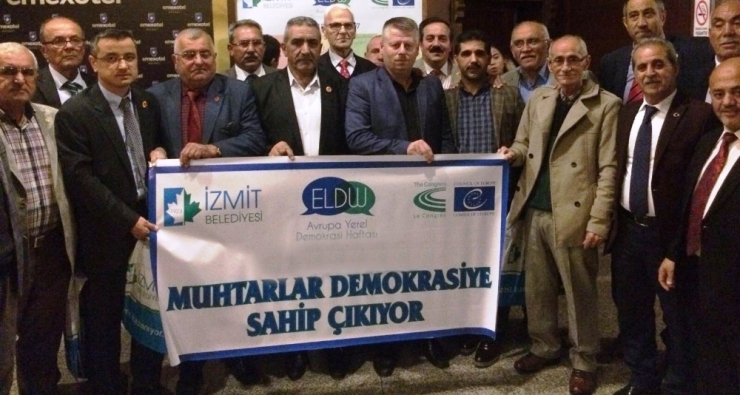 Demokrasi Haftası İzmit’te Dolu Dolu Geçti