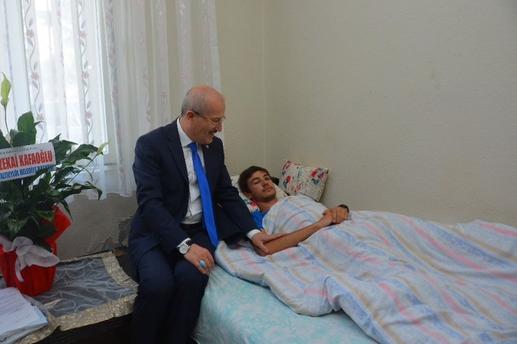 Kafaoğlu’ndan Centilmen Sporcuya Ziyareti