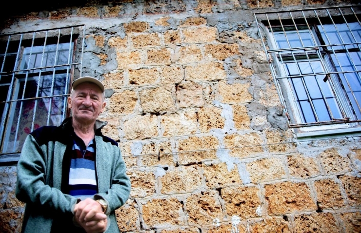 Rum Bir Çocuk Ve Bir İlçenin Abd’ye Göçü