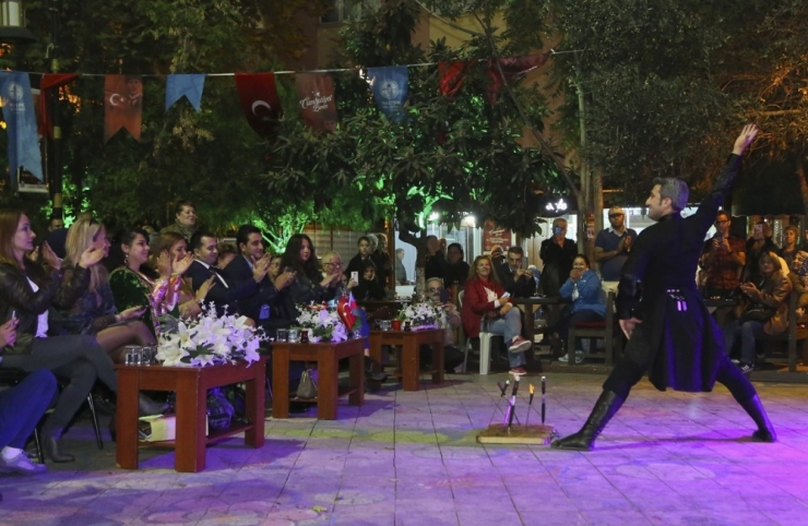 Maltepe’de Azebaycan Gecesi