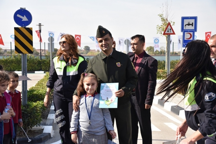 Çocuk Trafik Eğitim Parkı Sezonu Açtı