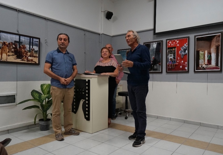 Fotoğraf Dostları Sertifikalarını Aldı