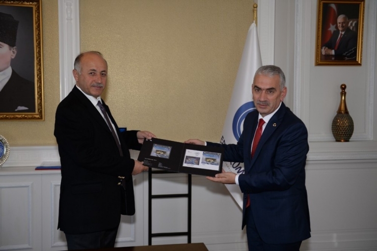 Posta Teşkilatından Vali Azizoğlu’na Ziyaret