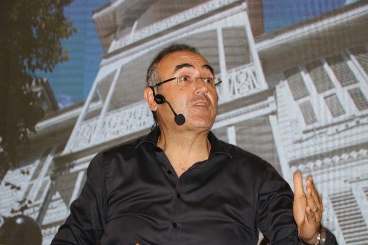 100 Yıllık Oyuncaklar Görücüye Çıktı