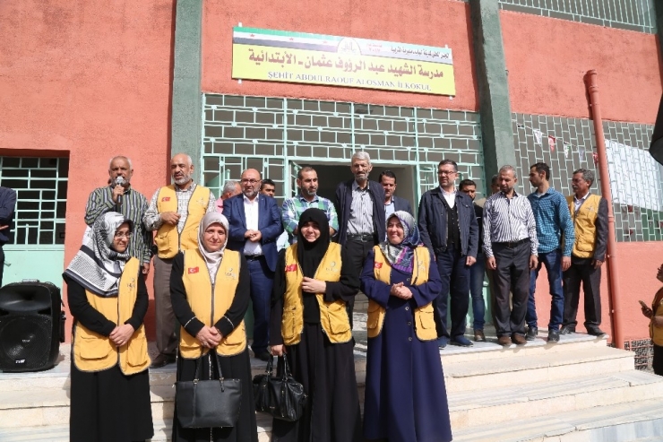 Suriye’deki İç Savaşta Ağır Hasar Gören Okullar Türk Stk’lar Tarafından Onarıldı