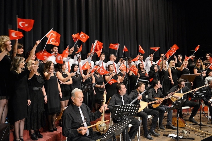 Tepebaşı’nda ‘Cumhuriyet Konseri’