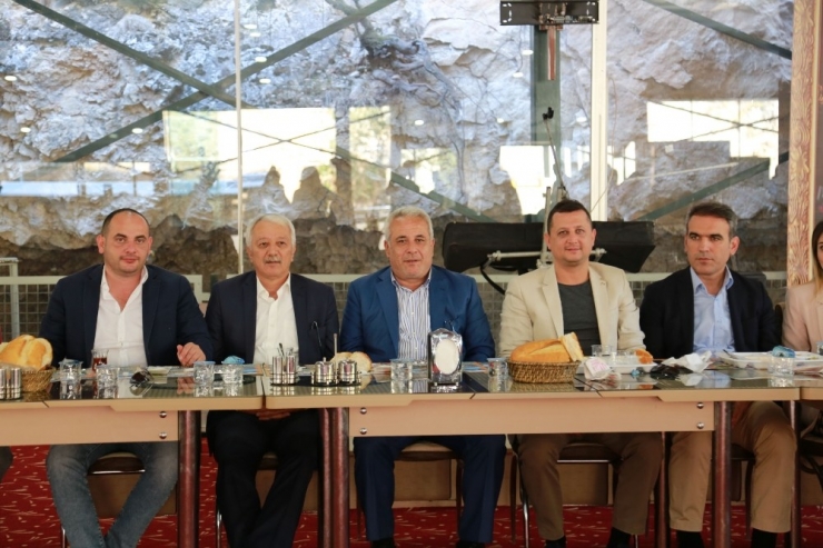 Gençlik Eğitim Merkezleri’nde Görev Yapan 250 Öğretmen, Feke’de Buluştu