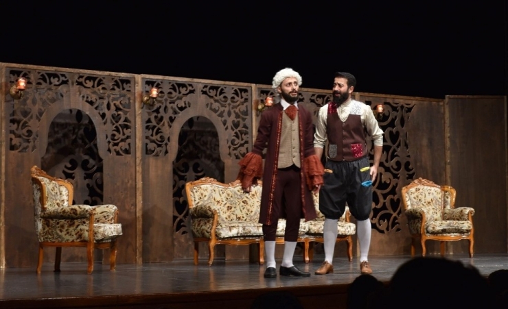 Büyükşehir Konservatuvarı Adana’da