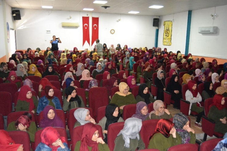 Kozan’da “Sosyal Medyaya Kanmıyorum, Suçlara Yaklaşmıyorum” Projesi