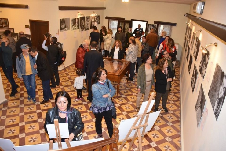 “Çocukluğumuza Dokunan Bakışlar” Sergisi Açıldı