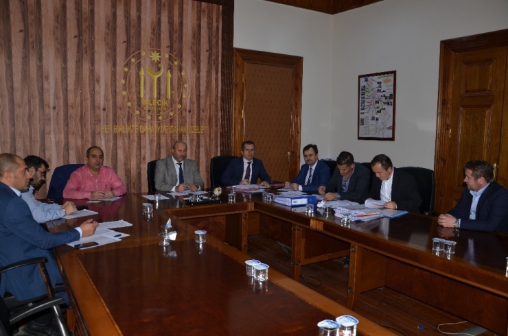 Bilecik Belediyesi Şehir İçi Toplu Taşıma Hatlarının İhalesi Gerçekleştirildi