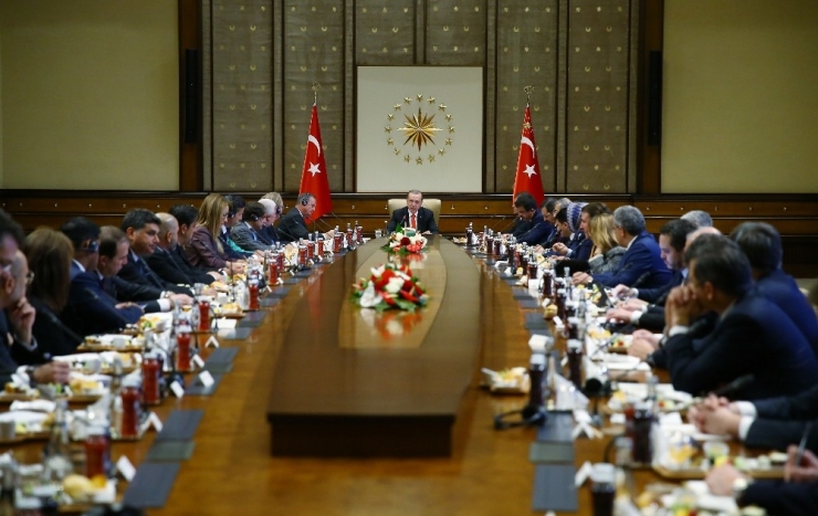Cumhurbaşkanı Erdoğan, Amerikan Türk Konseyi Ve Abd Ticaret Odası Heyetini Kabul Etti