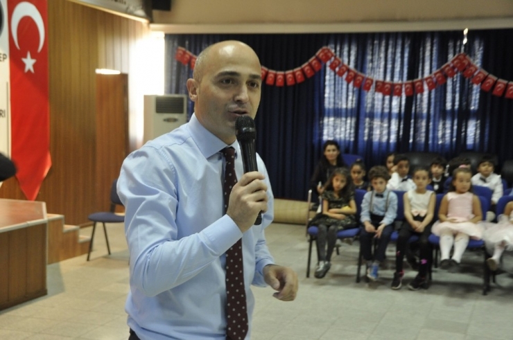 Gaziantep Kolej Vakfında Cumhuriyet Coşkusu