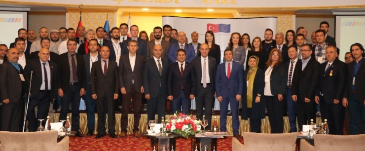 Sivil Toplum Sektörü Çalıştayı Gaziantep’te