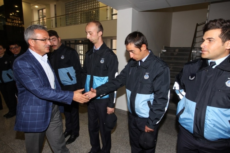 Başkan Köşker, Yeni Zabıtalarla Bir Araya Geldi