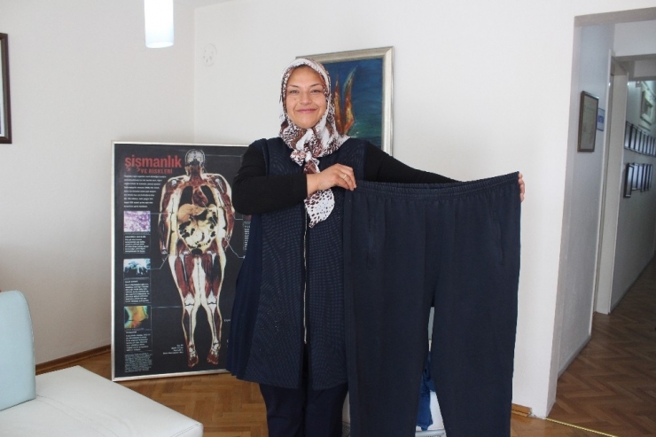 Sadece Diyetle Bir Yılda 76 Kilo Verdi