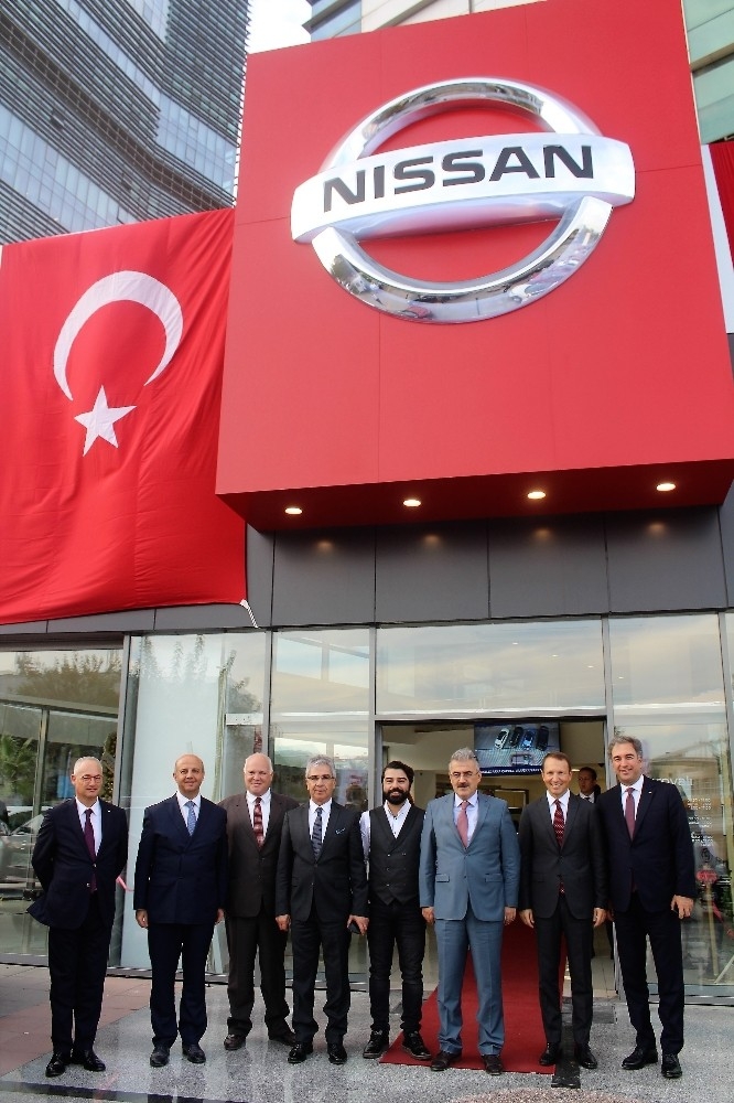 Nissan Borovalı Açıldı