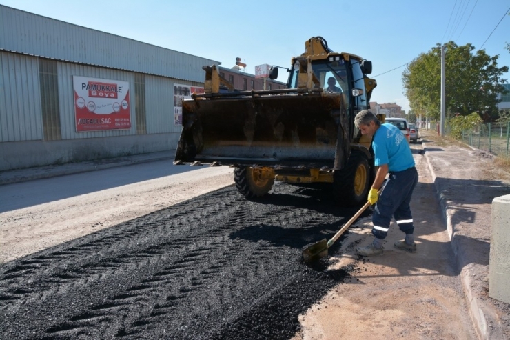 Kartepe’de Sokaklar Asfaltlanıyor