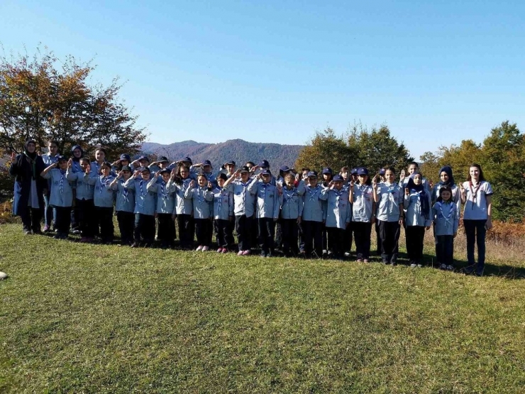 İzcilerden İletişim Temalı Kamp