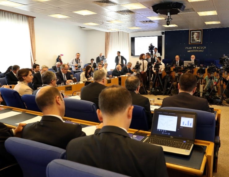 Maliye Bakanı Naci Ağbal: