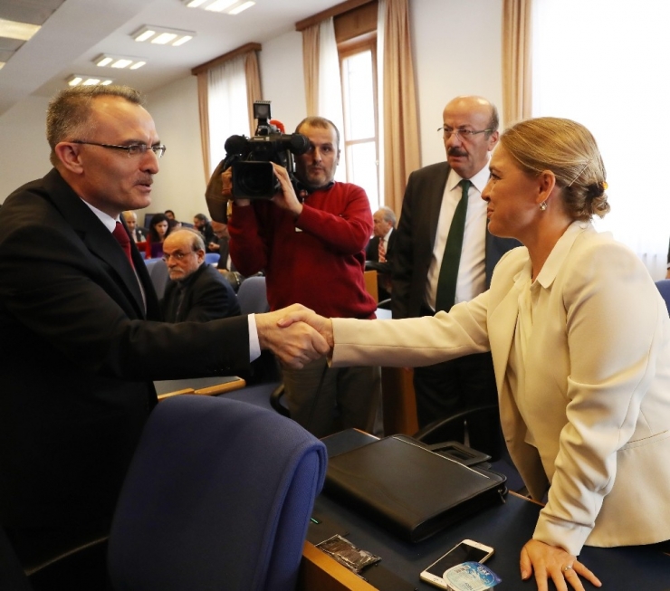 Maliye Bakanı Naci Ağbal: