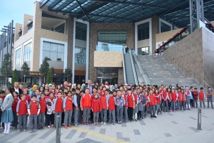 Öğrenciler Sinemayla Buluştu