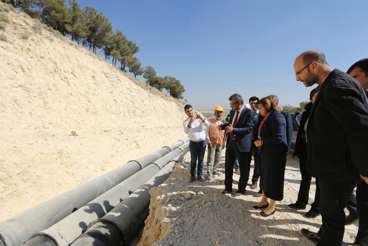 250 Bin Kişinin Su İhtiyacını Giderecek Depo Yapımında Çalışmalar Yarılandı