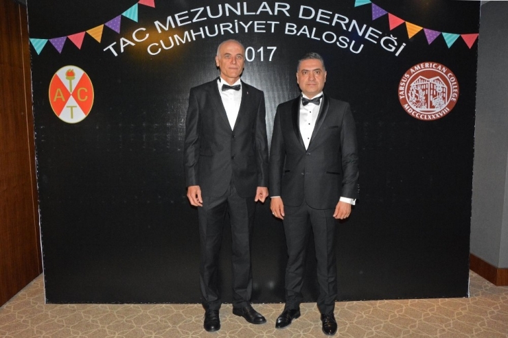 Tac Mezunları Cumhuriyet Balosu’nda Buluştu