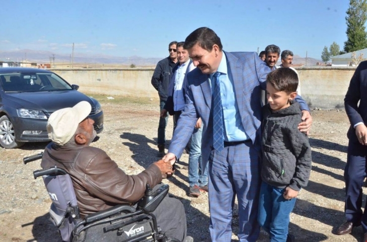 Vali Arslantaş, Tercan Köylerinde Ziyaret Ve İncelemelerde Bulundu