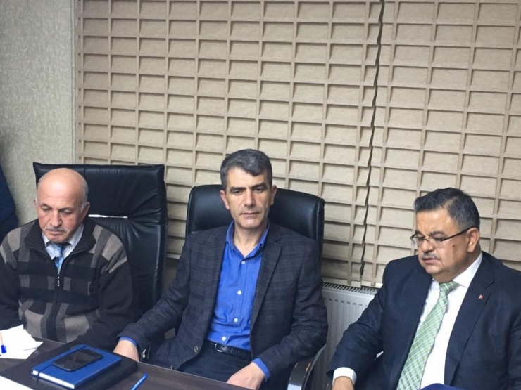 Ak Parti Merkez İlçe Başkanlığı Yönetim Kurulu Toplandı