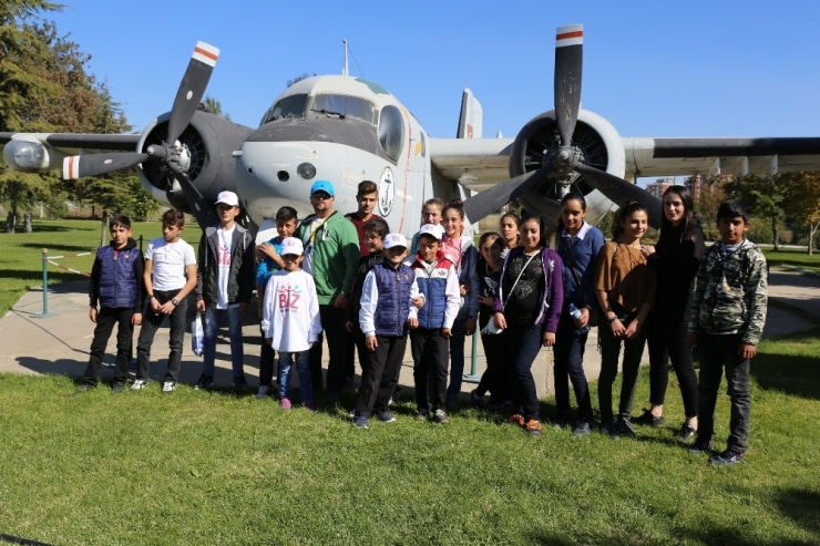 Ardahanlı Öğrencilere Eskişehir’i Tanıttık