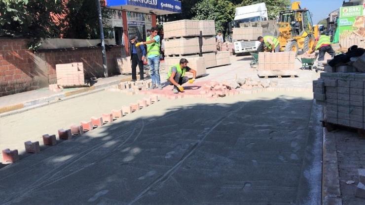 Başiskele’de 100 Metrelik Yol Bir Günde Onarıldı