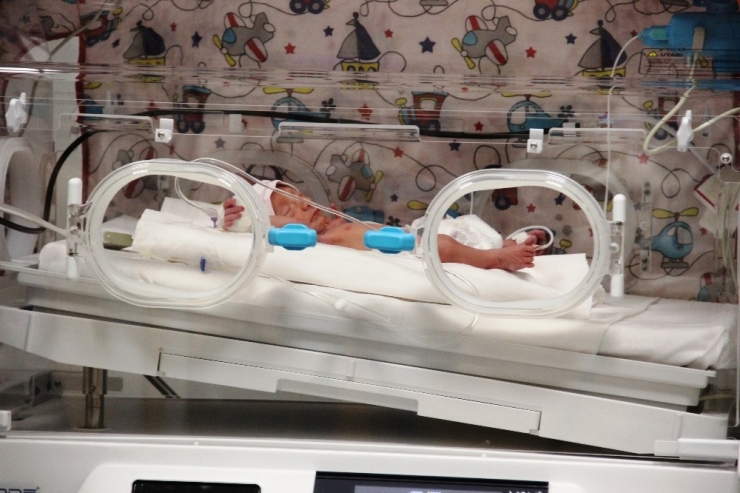 Çanakkale Mehmet Akif Ersoy Devlet Hastanesi’nde İlk Bebek Dünyaya Geldi