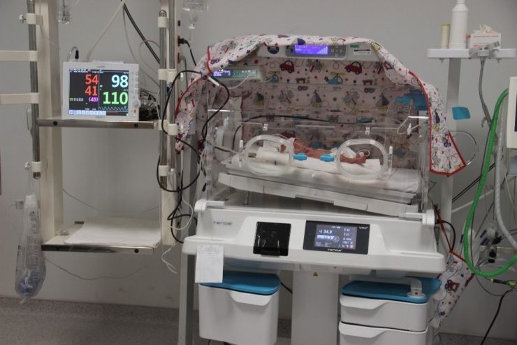 Çanakkale Mehmet Akif Ersoy Devlet Hastanesi’nde İlk Bebek Dünyaya Geldi