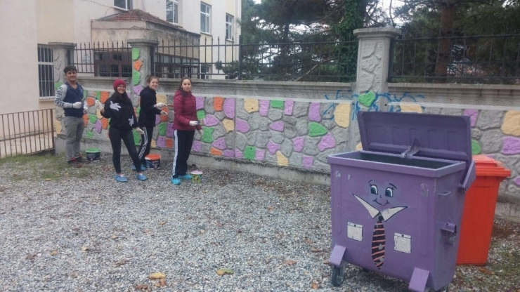 Düzce Üniversitesi Öğrencilerinden Renkli Etkinlik